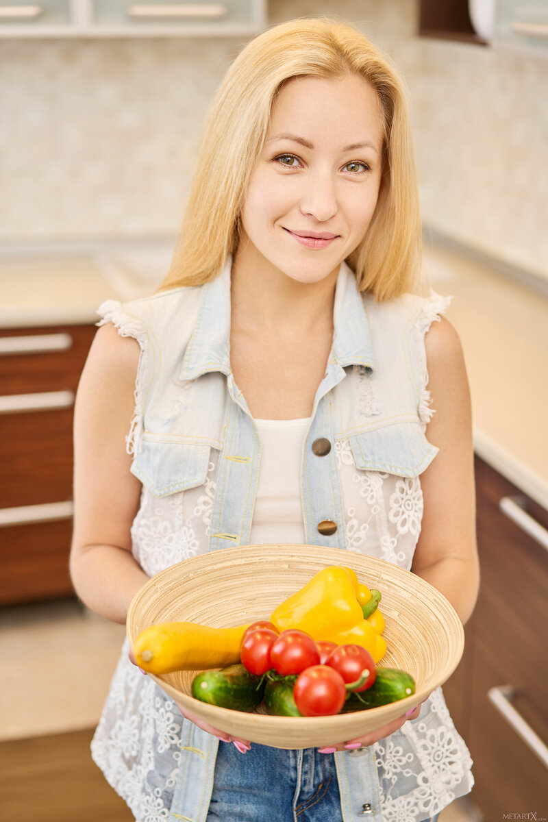 Яна, 30 лет, 1 размер груди